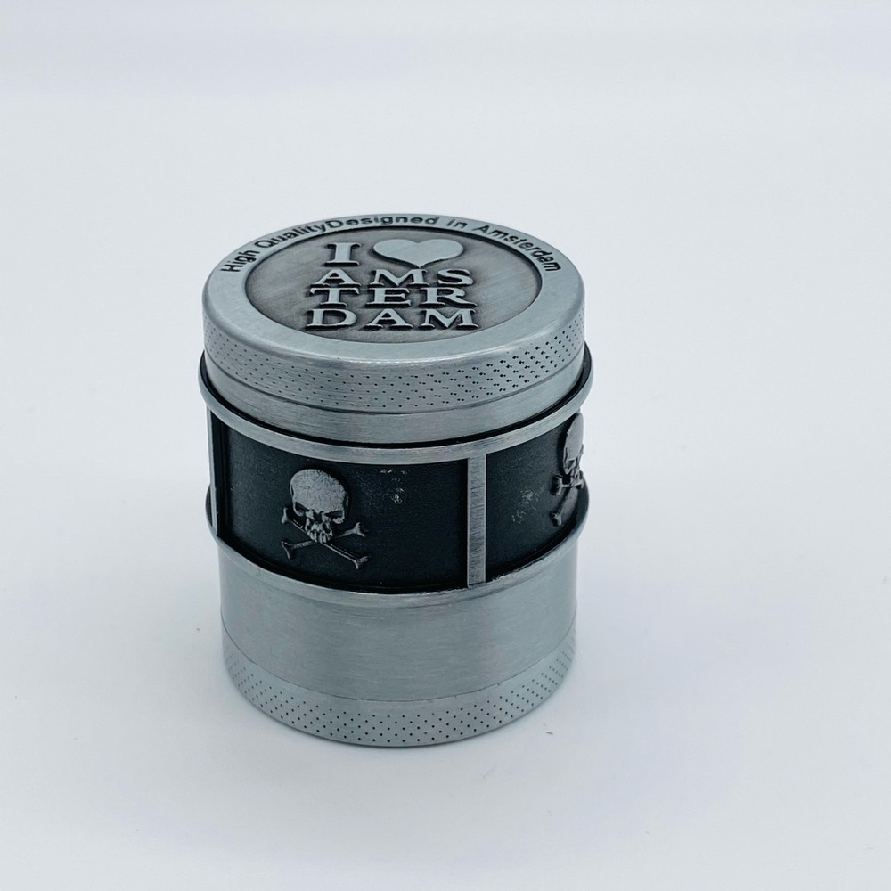 Amsterdam Skull Herb Grinder 45mm with Scrapper